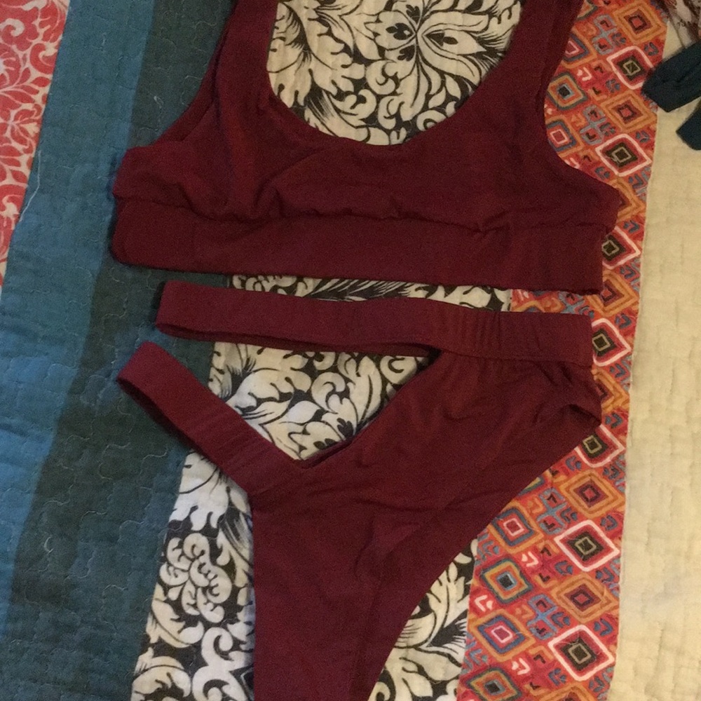 Myra swim jagger top Marco bottoms small wine